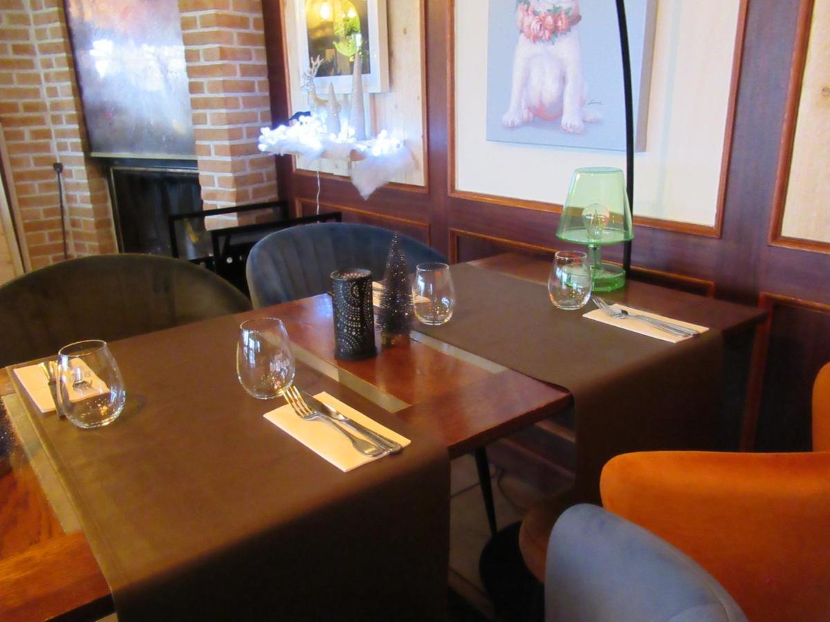 Hotel Restaurant N 4 Martelange Екстериор снимка